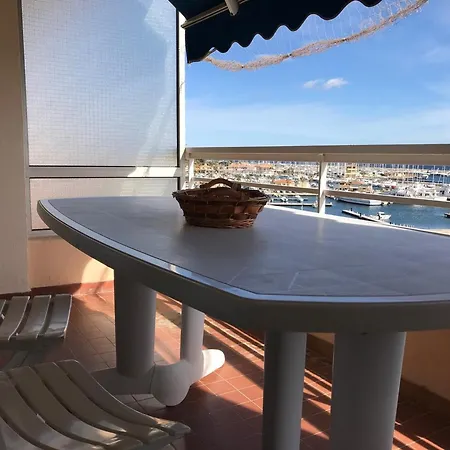 2 Pieces Avec Terrasse Et Vue Au Lavandou - Fr-1-308-57 アパート *